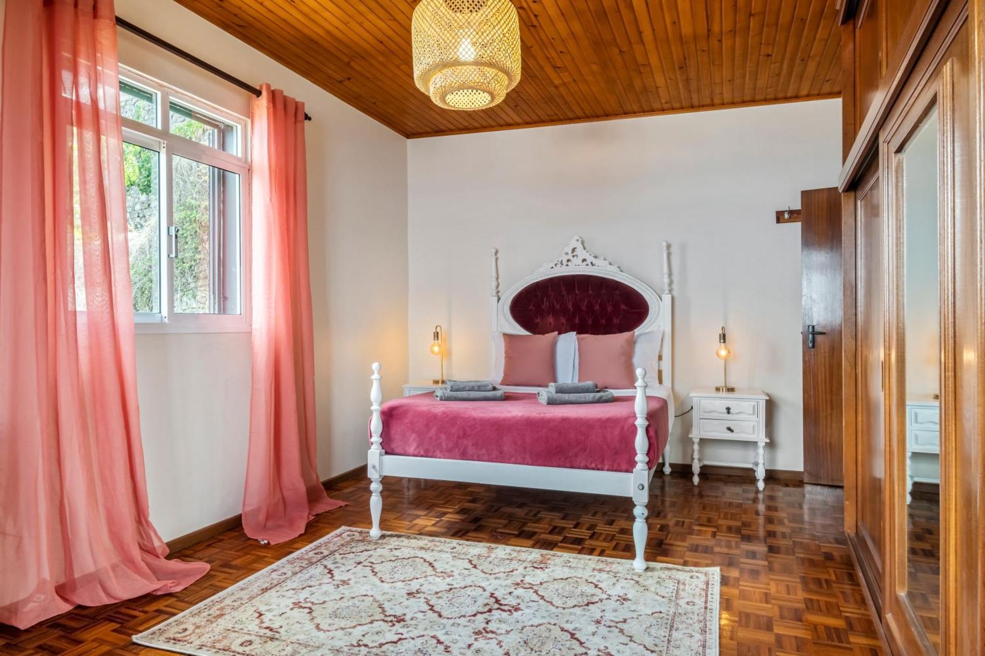 De Freitas Home Porto Moniz Bagian luar foto